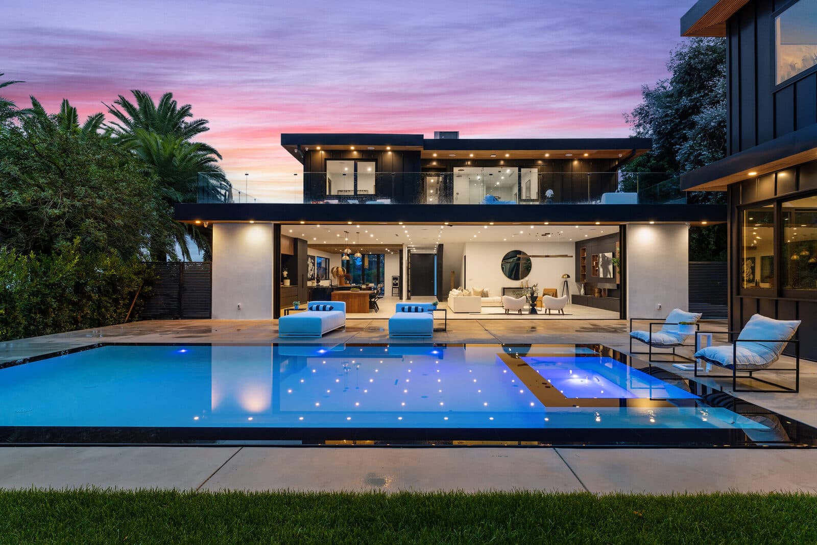 Custom Elite doors and windows on a modern California residence
